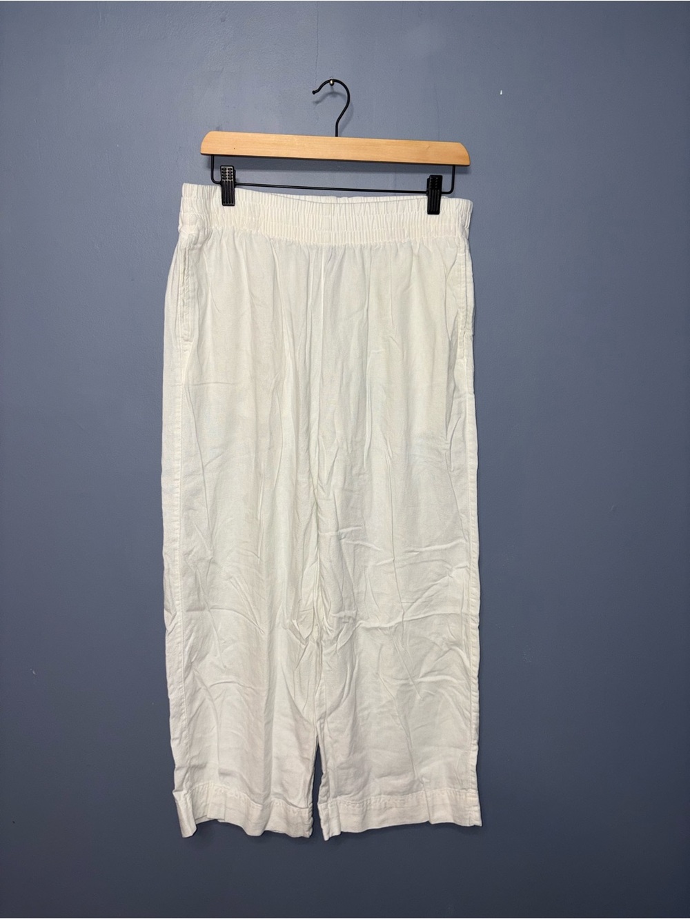 Old Navy | White Wide Leg Pants | Size Medium